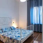 아파트 La Casa Di Sissi *